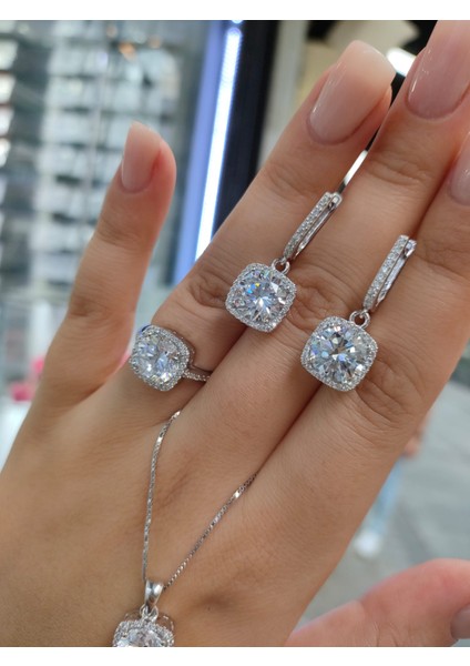 Eg Takı Aksesuar 925 Ayar Gümüş Kare Takım modelleri