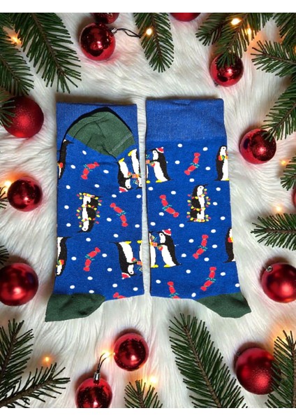 - Yılbaşı Temalı Unisex Çorap – Desenli Özel Tasarım (Hediye Paketli)