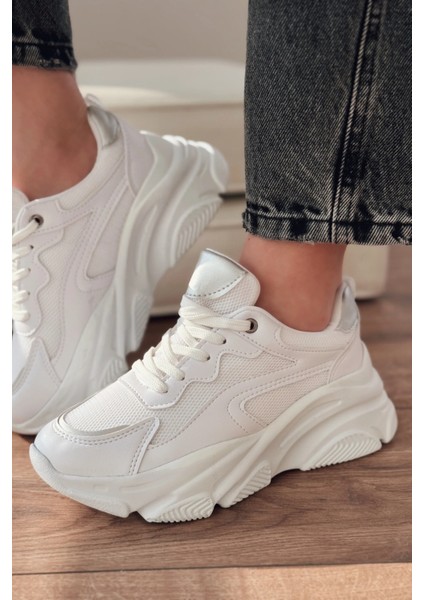 ZRİN-149 Beyaz Gümüş Bağcıklı Fileli Günlük Premium Kadın Sneaker indirimleri