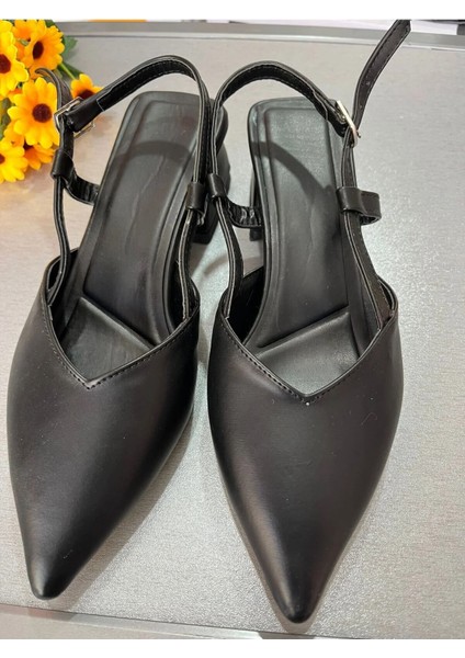 4 cm Kalın Topuk Sivri Burun 2025 Model Arkası Açık Topuklu Ayakkabı Klasik Model Zamansız Şıklık