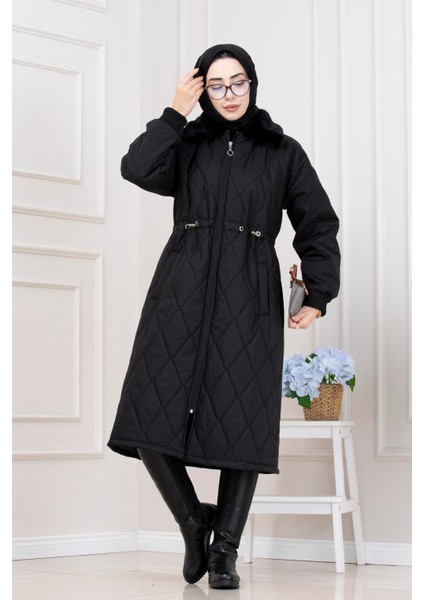 Yakası Kürklü Capitone Mont-Siyah fiyatları