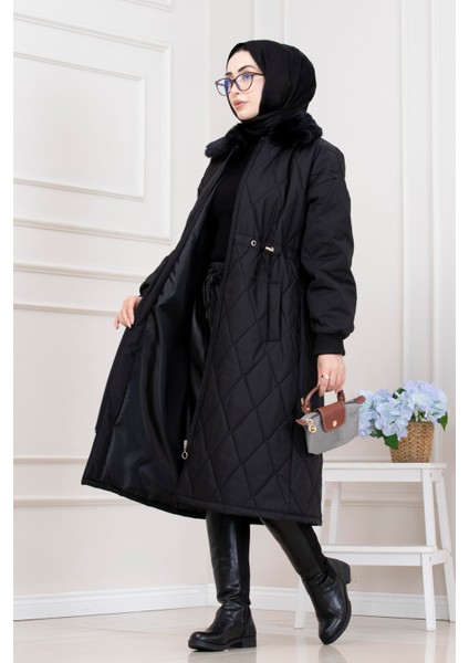 Yakası Kürklü Capitone Mont-Siyah modelleri