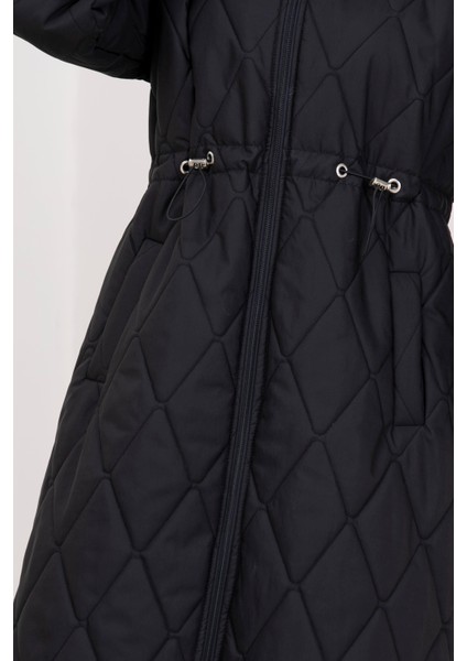 Yakası Kürklü Capitone Mont-Siyah fırsatları