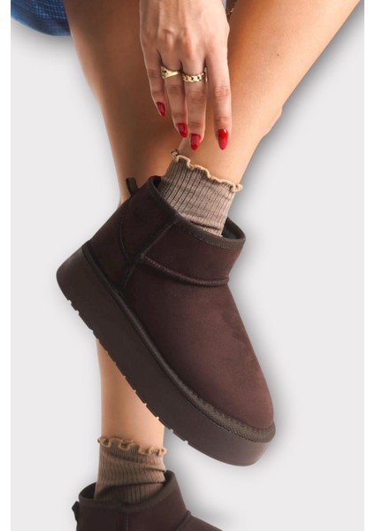 Ug-W Australia Kahve Süet Kar Botu (Mini Xl) Kadın Bot Kışlık Bilekte Kışlık Bot & Bootie