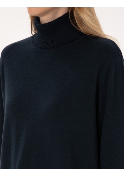 Kadın Lacivert Comfort Fit Tam Balıkçı Yaka Basic Kazak 50316385-VR033