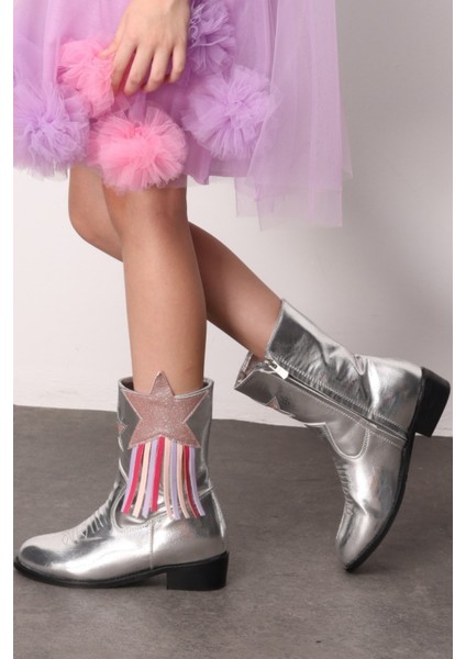 Gümüş Yıldız ve Püskül Detaylı Kız Çocuk Kovboy Bot