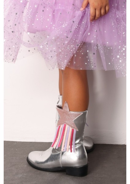 Gümüş Yıldız ve Püskül Detaylı Kız Çocuk Kovboy Bot modelleri