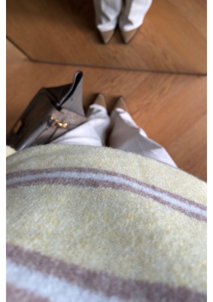 Çift Çizgili Tasarım Triko- Sarı fırsatları