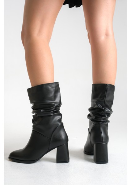 Siyah Deri Topuklu Kadın Bot Kaymaz Taban Kalın Topuk Laura