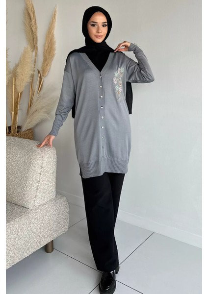 Ön Düğmeli V Yaka Nakışlı Tesettür Triko Hırka P-00019049