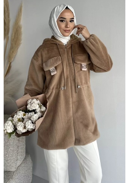 Gülseli Kadın Kapüşonlu Tesettür Peluş Mont P-00019080