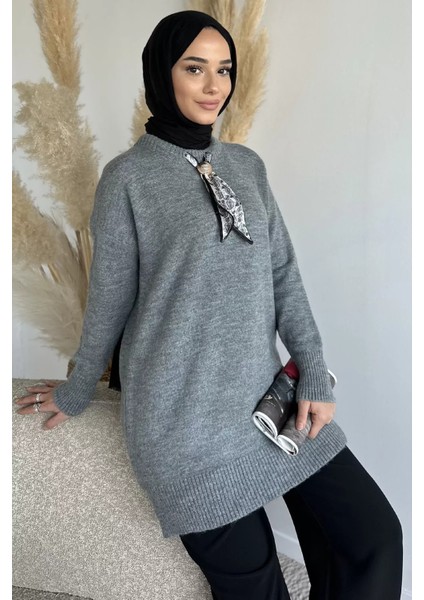 Bisiklet Yaka Fularlı Tesettür Triko Tunik P-00019203 fiyatları