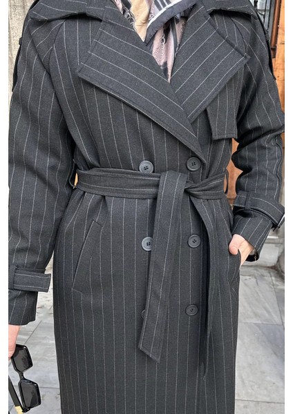 Çizgi Desenli Iç Astarlı Ön Düğmeli Tesettür Trençkot P-00019232 indirimleri