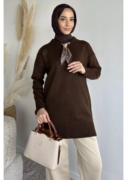 Bisiklet Yaka Fularlı Tesettür Triko Tunik P-00019203