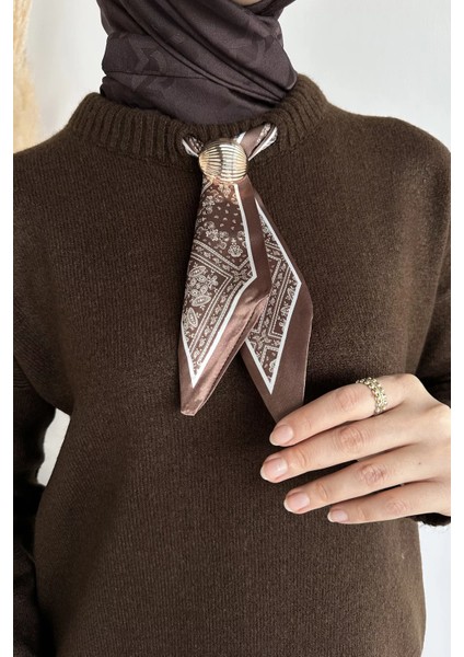 Bisiklet Yaka Fularlı Tesettür Triko Tunik P-00019203 fırsatları