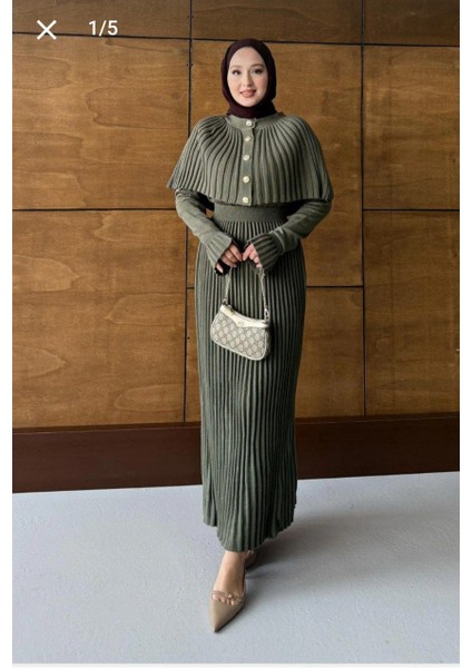 Pilise Detaylı Pelerinli Uzun Kollu Triko Uzun Kadın Elbise fırsatları