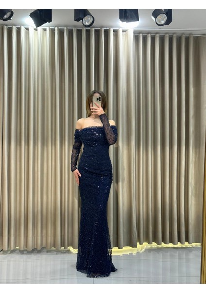 Lacivert Uzun Kollu Pul Payetli Önü Detaylı Balık Abiye Elbise GS7570 fırsatları