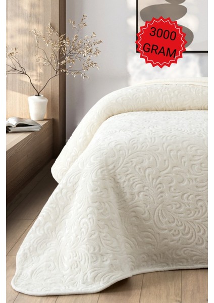 Kadife Dokulu Çift Kişilik Battaniye – Yumuşak & Kalın (3 Kg) Yatak Örtüsü - Jakarlı Krem Battaniye