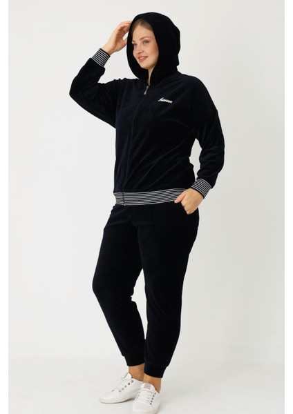 Lacivert Fermuarlı Kapüşonlu Pamuklu Kadife Uzun Kol Baskılı Cepli Kadın Büyük Beden Eşofman Takımı fırsatları