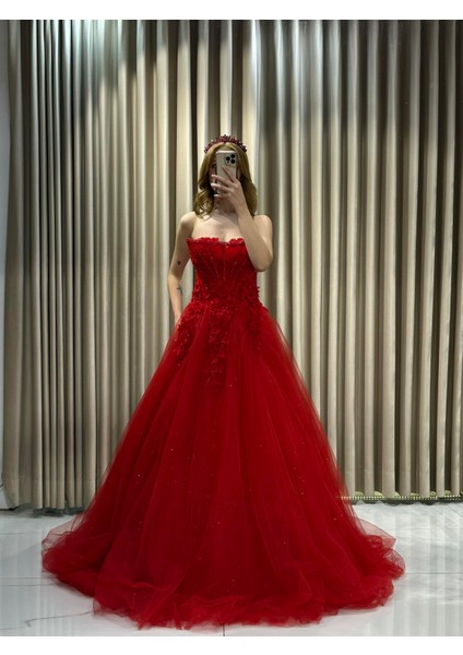 Kırmızı Üç Boyutlu Işlemeli Nişanlık 1000 fiyatları