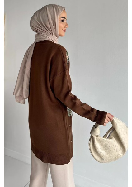 Taş Detaylı Çiçek Işlemeli Tesettür Triko Hırka P-00014665 modelleri