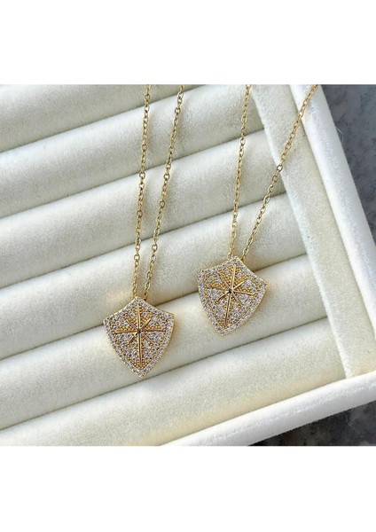 Çelik Zirkon Taşlı Kutup Yıldızı Kolye modelleri