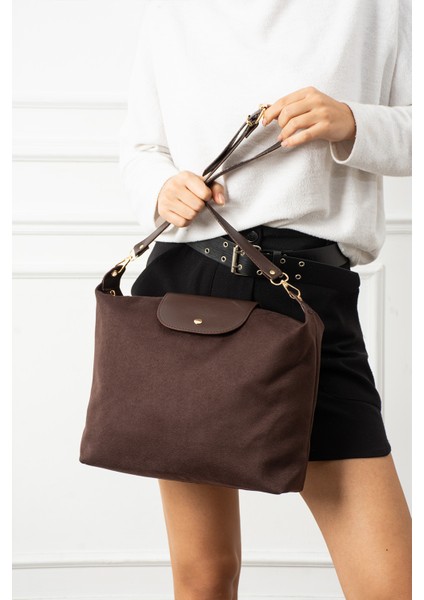 Nora Kadın Fermuarlı Ayarlanabilir Askılı Süet Omuz Çantası