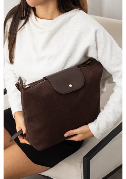 Nora Kadın Fermuarlı Ayarlanabilir Askılı Süet Omuz Çantası fiyatları