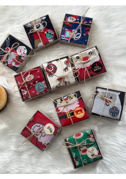 10'lu Kutulu Renkli Noel Çorap Seti, Yılbaşı Hediyesi, Eğlenceli Hediye Seçeneği