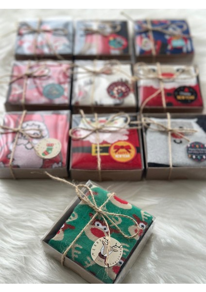 10'lu Kutulu Renkli Noel Çorap Seti, Yılbaşı Hediyesi, Eğlenceli Hediye Seçeneği fiyatları