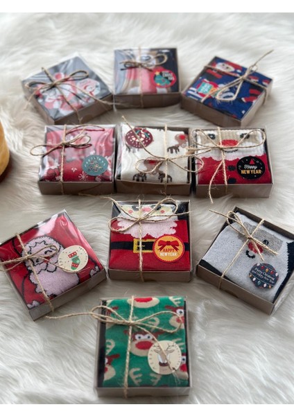 10'lu Kutulu Renkli Noel Çorap Seti, Yılbaşı Hediyesi, Eğlenceli Hediye Seçeneği