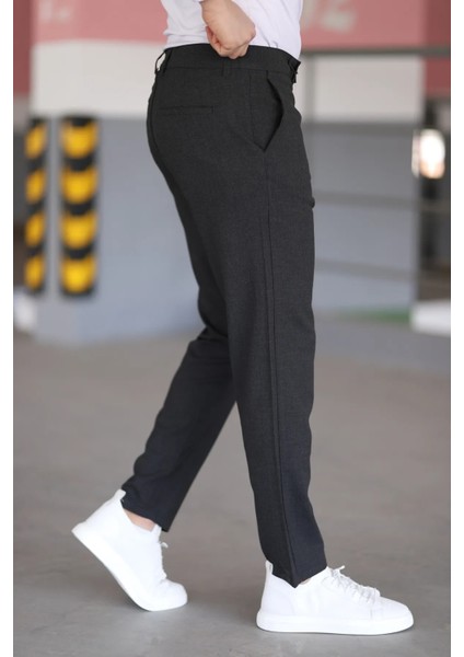 Erkek Kaliteli Likralı Italyan Kesim Her Ortama Uygun Şık ve Rahat Kısa Dilli Kumaş Pantolon modelleri