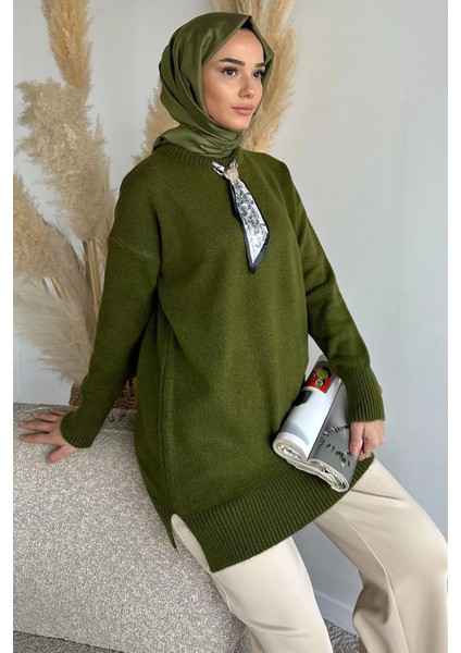 Bisiklet Yaka Fularlı Tesettür Triko Tunik P-00019203 fiyatları