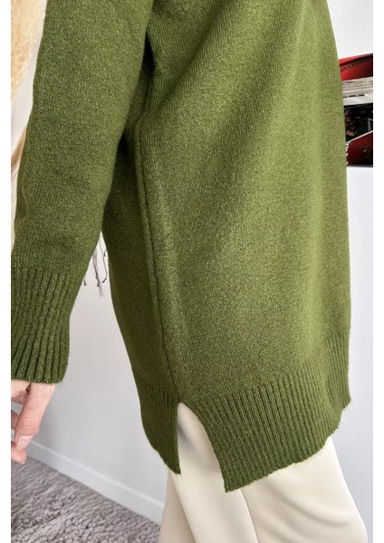 Bisiklet Yaka Fularlı Tesettür Triko Tunik P-00019203 fırsatları