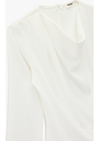 Uzun Kollu Degaje Yaka Metal Aksesuarlı Büzgülü Asimetrik Bluz modelleri