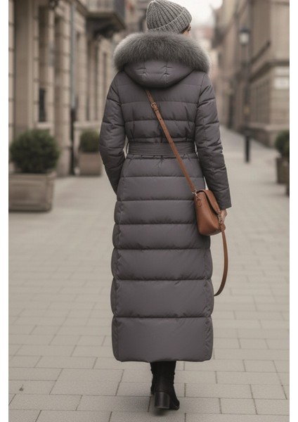 Günlük Kışlık Tam Boy Şişme Kadın Tesettür Mont modelleri