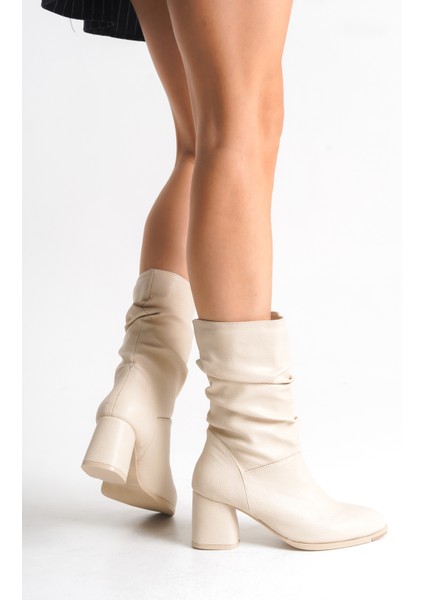 Bej Deri Topuklu Kadın Bot Kaymaz Taban Kalın Topuk Laura fırsatları