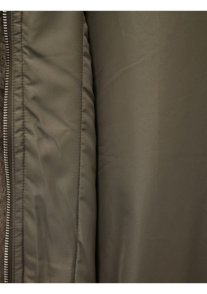 Kolsuz Kapüşonlu Fermuarlı Peluş Yelek fırsatları