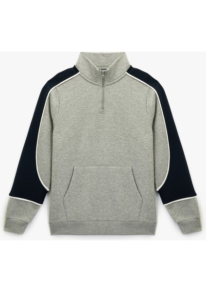 Uzun Kollu Fermuar Detaylı Kanguru Cepli Dik Yaka Sweatshirt