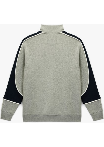 Uzun Kollu Fermuar Detaylı Kanguru Cepli Dik Yaka Sweatshirt fiyatları