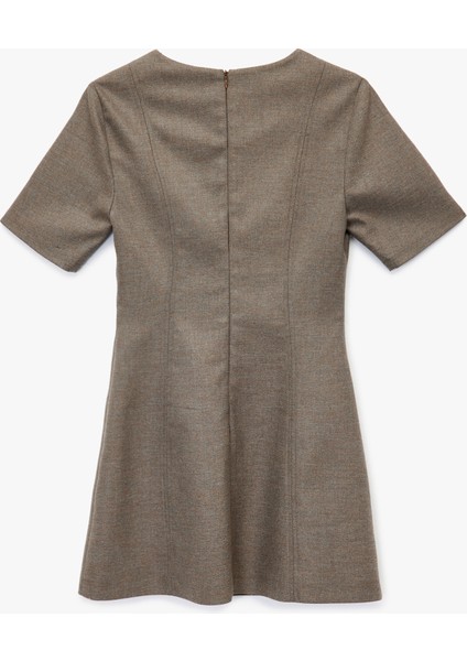 Dikiş Detaylı Bisiklet Yaka Kısa Kollu Viskon Karışımlı Mini Elbise fırsatları