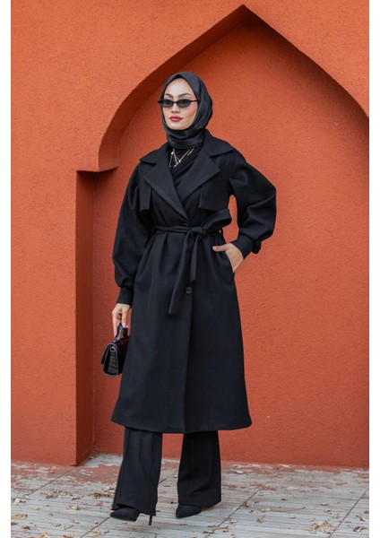 Olly Pileli Balon Kol Astarlı Kaşe Kaban-Siyah