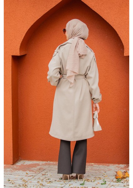 Celn Astarlı Apoletli Kaşe Kaban-Bej fırsatları