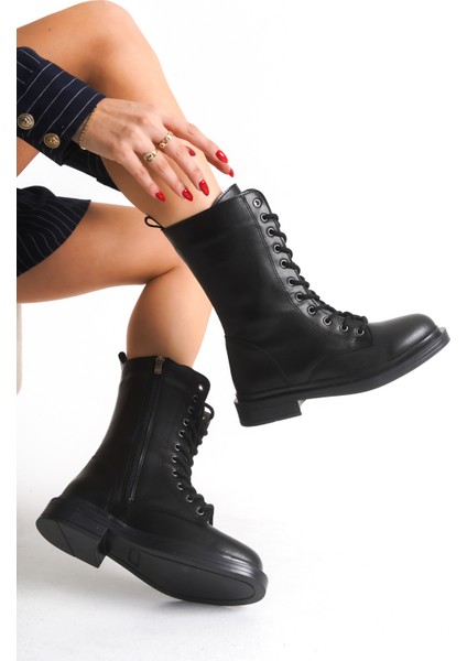 Siyah Deri Kadın Bot Postal Hanna Bağcıklı Içten Fermuarlı Kalın Tabanlı Su Geçirmez modelleri