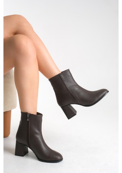 Kahverengi Deri Kadın Bot Kaymaz Taban Fermuarlı Kalın Topuk Diana