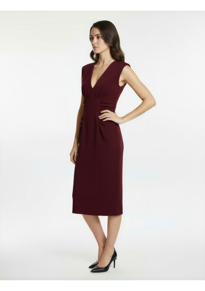 Kolsuz V Yaka Drape Detaylı Uzun Elbise fiyatları