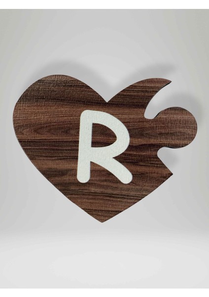 R Harfi (Sol Parça) – Ahşap Puzzle Kalp Harf Magnet – Buzdolabı Süsü – Ikili Uyumlu (KOD:1031)