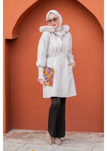 Lupi Kürk Kapşon Ithal Angora Kaban-Bej indirimleri