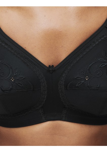 İşleme Detaylı Toparlayıcı Pamuklu Sütyen