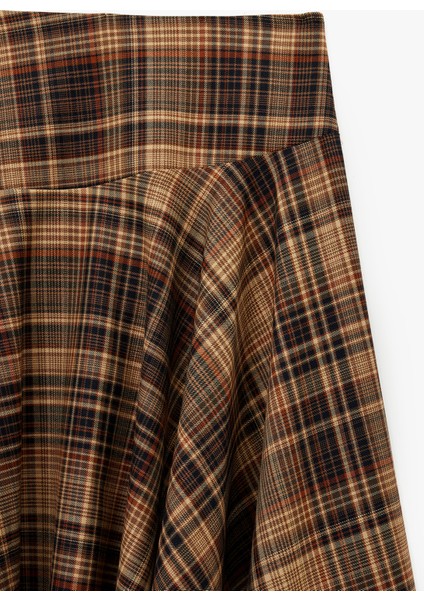 Asimetrik Kesim Kloş Midi Ekose Etek modelleri